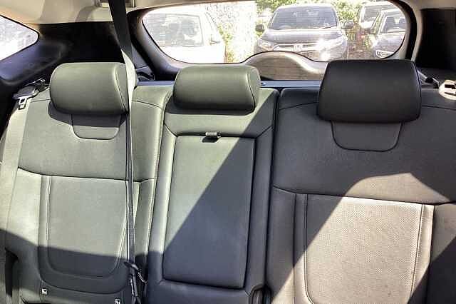Hyundai TUCSON 1.6 TGDi Plug-in Hybrid Ultimate 5dr 4WD Auto