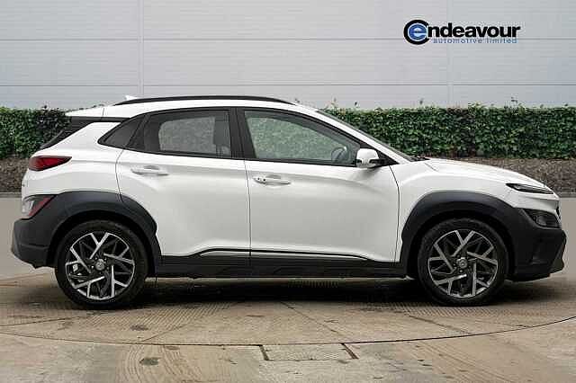 Hyundai KONA 1.6 GDi Hybrid Premium 5dr DCT White