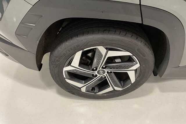 Hyundai TUCSON 1.6 TGDi Hybrid 230 Ultimate 5dr 2WD Auto Grey