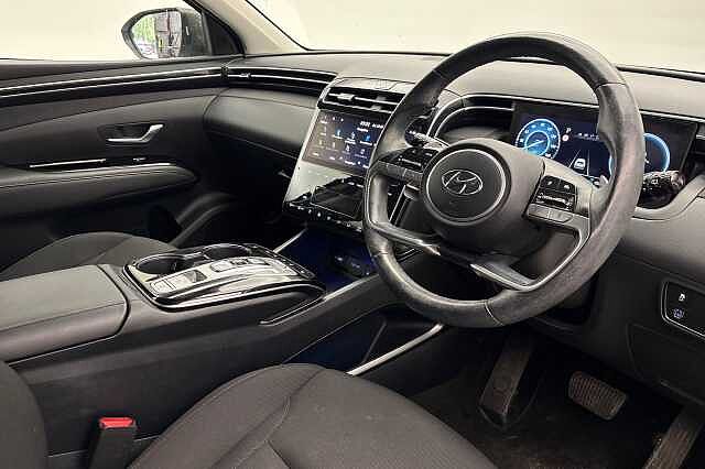 Hyundai TUCSON 1.6 TGDi Hybrid 230 Premium 5dr 2WD Auto White