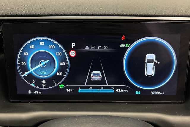 Hyundai TUCSON 1.6 TGDi Hybrid 230 Premium 5dr 2WD Auto White