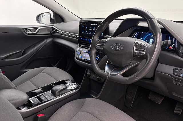 Hyundai IONIQ 100kW Premium 38kWh 5dr Auto