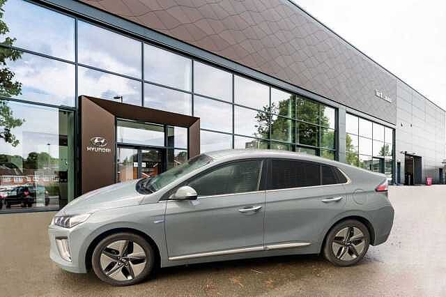 Hyundai IONIQ 1.6 GDi (105ps) Premium SE Hybrid DCT 5Dr HB