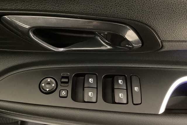 Hyundai i20 1.0T GDi Premium 5dr DCT Hatchback