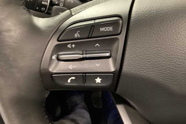 Hyundai KONA 1.6 GDi Hybrid Ultimate 5dr DCT Grey