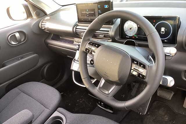 Hyundai INSTER 85kW 02 49kWh 5dr Auto Black