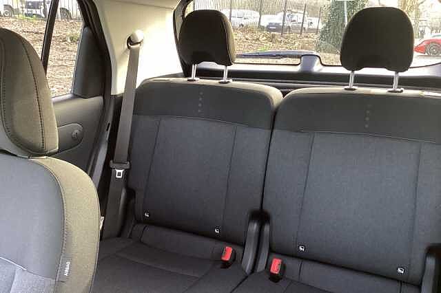 Hyundai INSTER 85kW 02 49kWh 5dr Auto Black