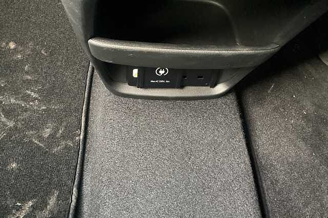 Hyundai INSTER 85kW 02 49kWh 5dr Auto Black