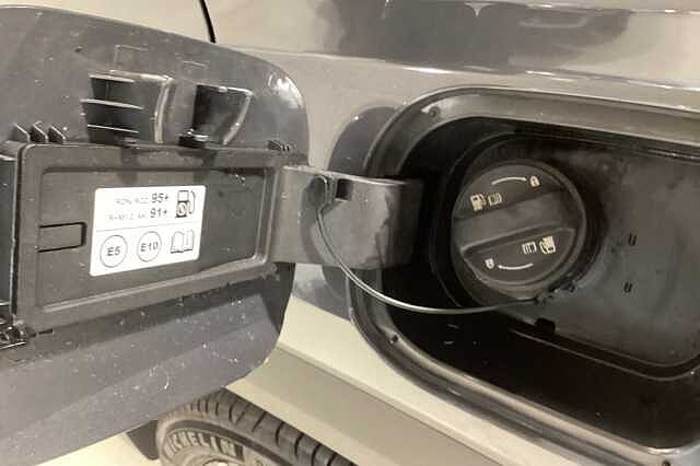 Hyundai TUCSON 1.6T Hybrid Ultimate 5dr Auto Grey