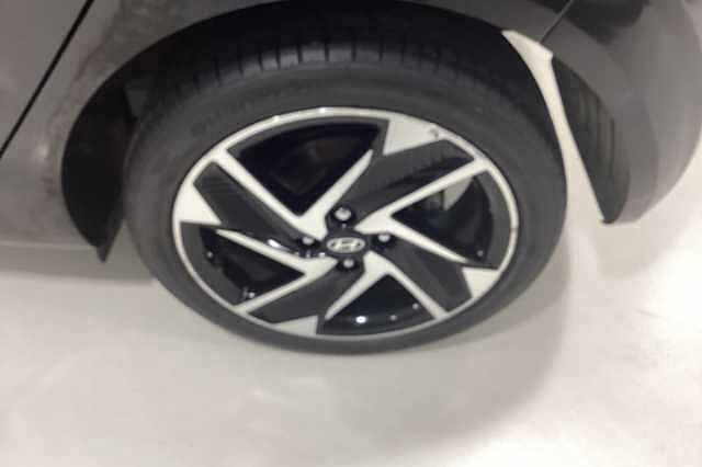 Hyundai I10 1.0 [63] Premium 5dr Auto [Nav] Black