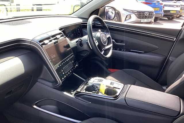 Hyundai TUCSON 1.6 TGDi Hybrid 230 Premium 5dr 2WD Auto White