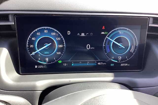Hyundai TUCSON 1.6 TGDi Hybrid 230 Premium 5dr 2WD Auto White