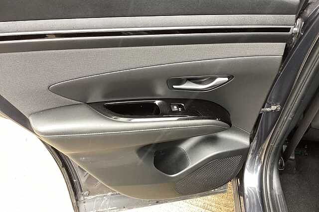 Hyundai TUCSON 1.6 TGDi Hybrid 230 Premium 5dr 2WD Auto