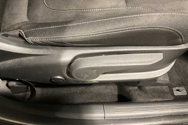Hyundai TUCSON 1.6 TGDi Hybrid 230 SE Connect 5dr 2WD Auto