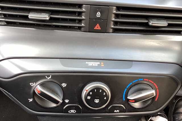 Hyundai i20 1.0 T-GDi 2022MY SE Connect Manual