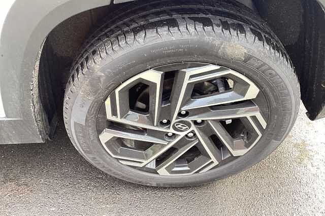 Hyundai TUCSON 1.6T Plug-in Hybrid Ultimate 5dr Auto White