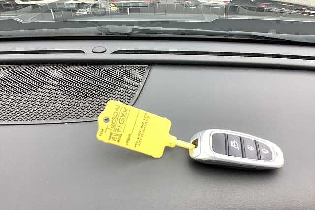 Hyundai TUCSON 1.6 TGDi Hybrid 230 Ultimate 5dr 2WD Auto Grey