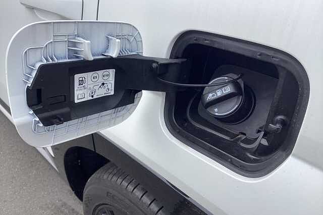 Hyundai SANTA FE 1.6 TGDi PHEV Calligraphy 5dr 4WD Auto [6 Seats]