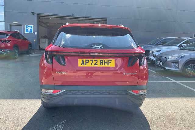 Hyundai TUCSON 1.6 TGDi 48V MHD SE Connect 5dr 2WD DCT Red