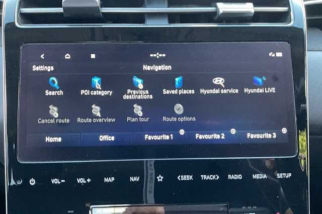 Hyundai TUCSON 1.6 TGDi 48V MHD SE Connect 5dr 2WD DCT Red