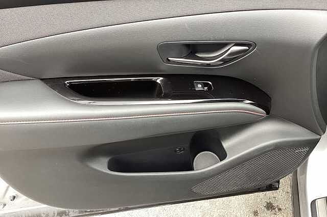 Hyundai TUCSON 1.6 TGDi Plug-in Hybrid N Line S 5dr 4WD Auto Silver