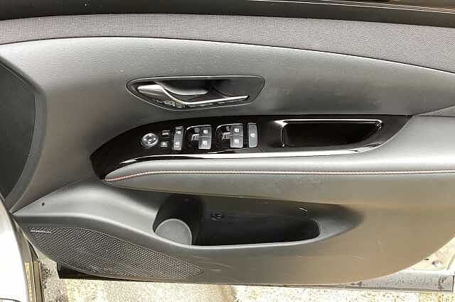 Hyundai TUCSON 1.6 TGDi Plug-in Hybrid N Line S 5dr 4WD Auto Silver