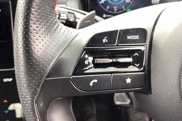Hyundai TUCSON 1.6 TGDi Plug-in Hybrid N Line S 5dr 4WD Auto Silver
