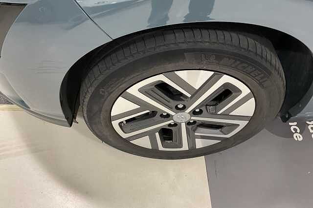 Hyundai KONA 150kW Premium 64kWh 5dr Auto Green