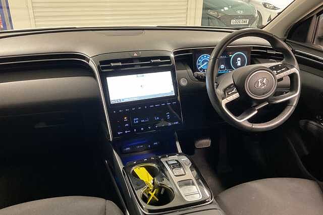 Hyundai TUCSON 1.6 TGDi Hybrid 230 Premium 5dr 2WD Auto White