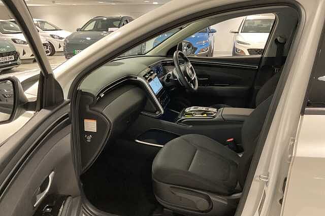Hyundai TUCSON 1.6 TGDi Hybrid 230 Premium 5dr 2WD Auto White