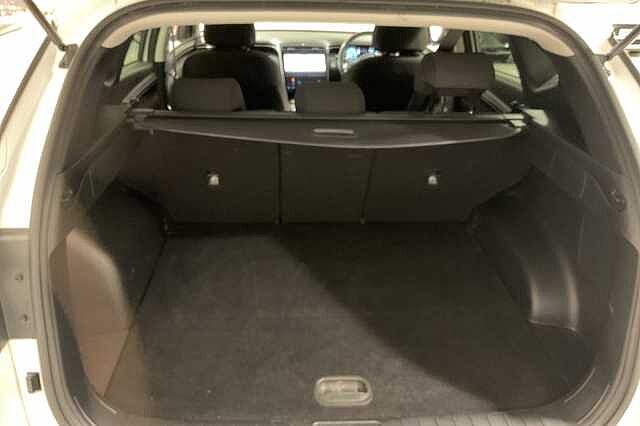 Hyundai TUCSON 1.6 TGDi Hybrid 230 Premium 5dr 2WD Auto White
