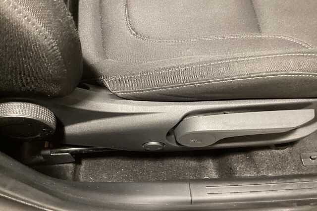 Hyundai TUCSON 1.6 T-GDi 2021MY SE Connect Red