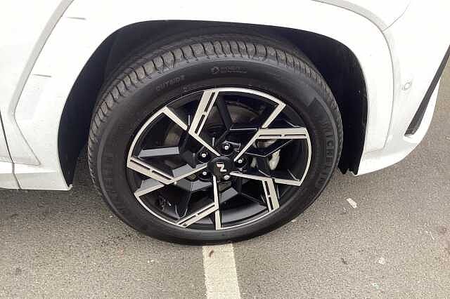 Hyundai TUCSON 1.6T Hybrid N Line S 5dr 4WD Auto White