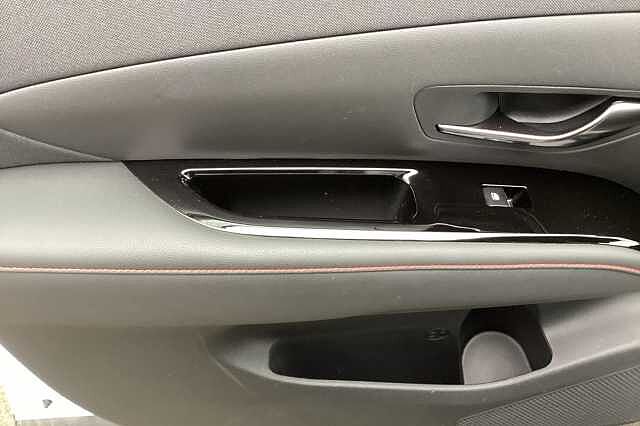 Hyundai TUCSON 1.6T Hybrid N Line S 5dr 4WD Auto White