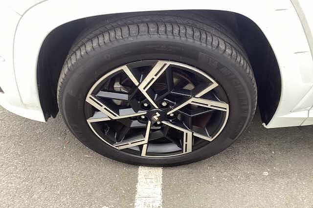 Hyundai TUCSON 1.6T Hybrid N Line S 5dr 4WD Auto White