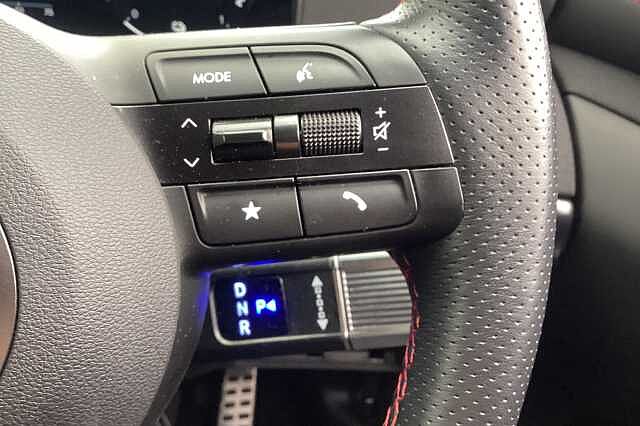 Hyundai TUCSON 1.6T Hybrid N Line S 5dr 4WD Auto White