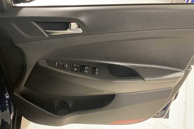 Hyundai TUCSON 1.6 TGDi 177 SE Nav 5dr 2WD Blue