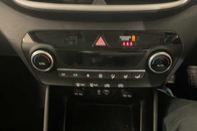 Hyundai TUCSON 1.6 TGDi 177 SE Nav 5dr 2WD Blue