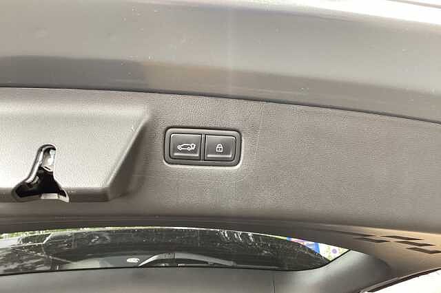 Hyundai SANTA FE 1.6 TGDi Hybrid Ultimate 5dr Auto