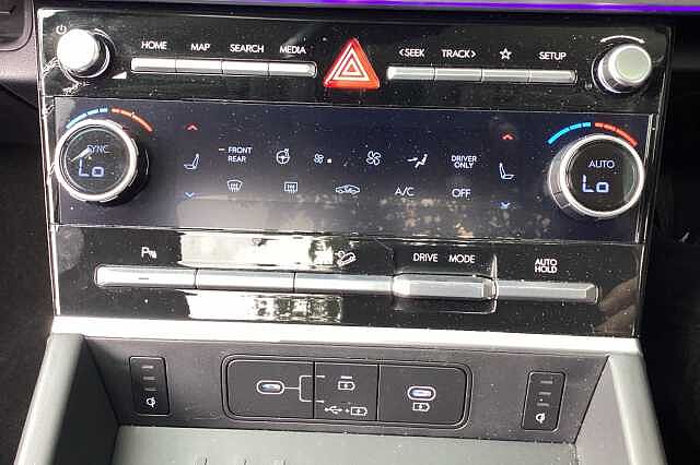 Hyundai SANTA FE 1.6 TGDi Hybrid Ultimate 5dr Auto