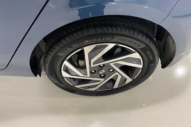 Hyundai i20 1.0T GDi 90 Element 5dr DCT