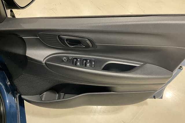 Hyundai i20 1.0T GDi 90 Element 5dr DCT