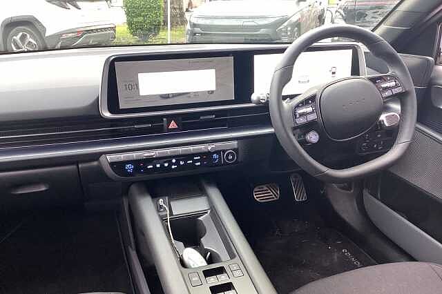 Hyundai IONIQ 6 E (228ps) Premium 77kWh (Single Motor) RWD