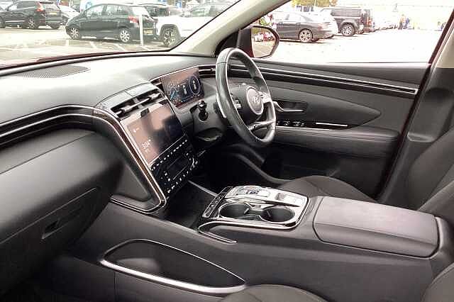 Hyundai TUCSON 1.6 TGDi Hybrid 230 SE Connect 5dr 2WD Auto Red