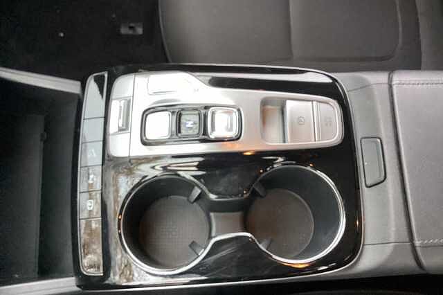 Hyundai TUCSON 1.6 TGDi Hybrid 230 SE Connect 5dr 2WD Auto Red