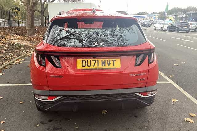 Hyundai TUCSON 1.6 TGDi Hybrid 230 SE Connect 5dr 2WD Auto Red