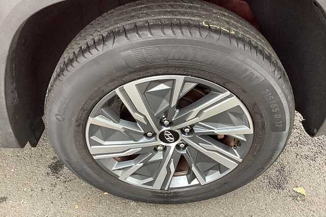 Hyundai TUCSON 1.6 TGDi Hybrid 230 SE Connect 5dr 2WD Auto Red
