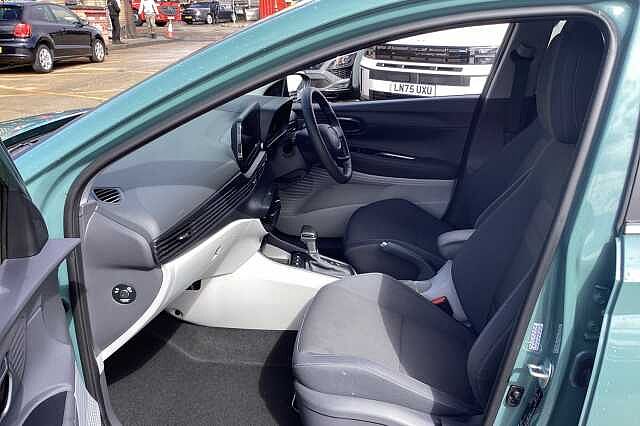 Hyundai BAYON 1.0 TGDi Ultimate 5dr DCT Green