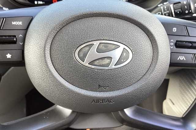 Hyundai BAYON 1.0 TGDi Ultimate 5dr DCT Green