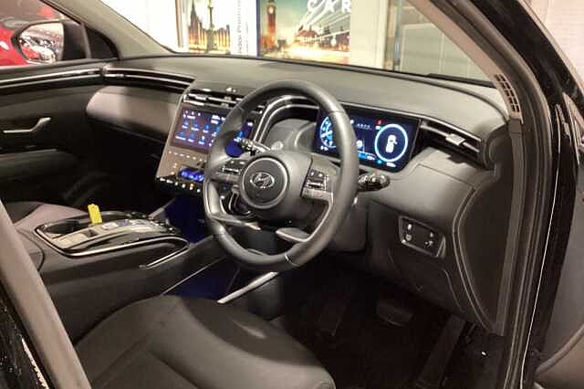 Hyundai TUCSON 1.6 TGDi Hybrid 230 Premium 5dr 2WD Auto Black